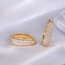 Brincos de Argola Dourados com Zircônia Cúbica – Elegantes, Brilhantes e Modernos