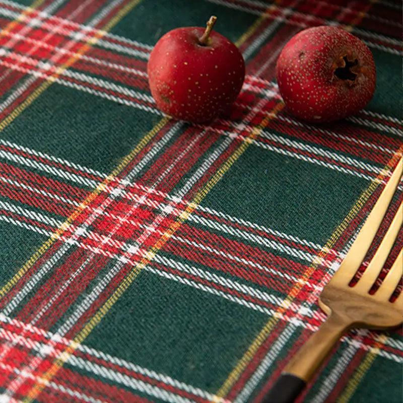 Toalha de Mesa Xadrez com Tema de Natal - Loja STERS.Mey