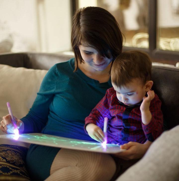 Lousa Mágic Desenho Iluminado – Placa de Desenho Criativa com Caneta de Luz Fluorescente para Crianças - Loja STERS.Mey